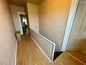 Building Photo - 19 Enon Wy