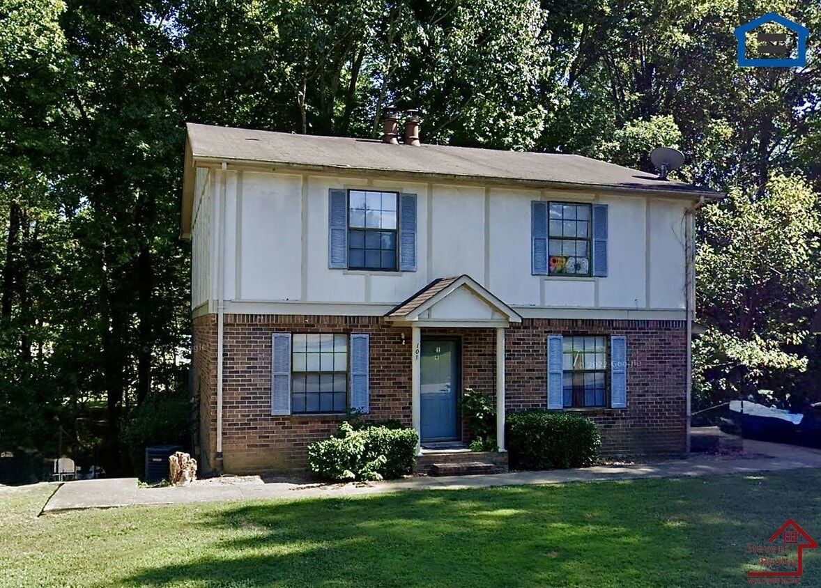 Primary Photo - 111 Bybee Dr