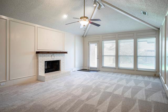 Foto del edificio - 4449 Boston Dr