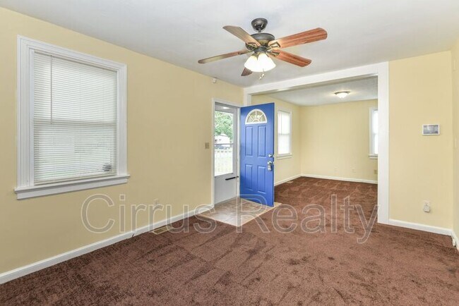 Building Photo - 610 Ellen Rd