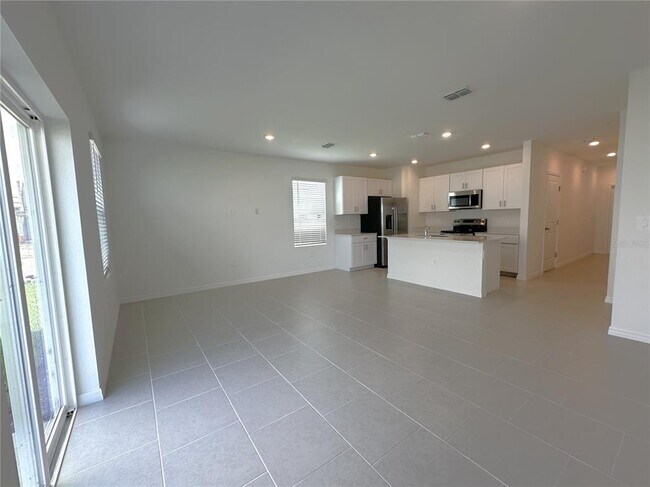 Foto del edificio - 28537 SWEET MEADOW Dr