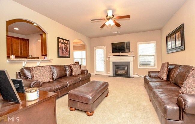 Foto del edificio - 3920 Lake Manor Way