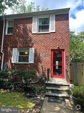 Building Photo - 3024 Mt Vernon Ave