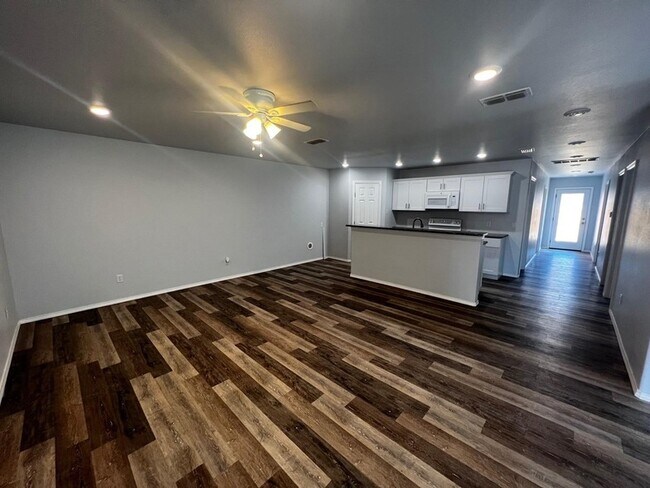 Foto del edificio - 5504 Jarvis St