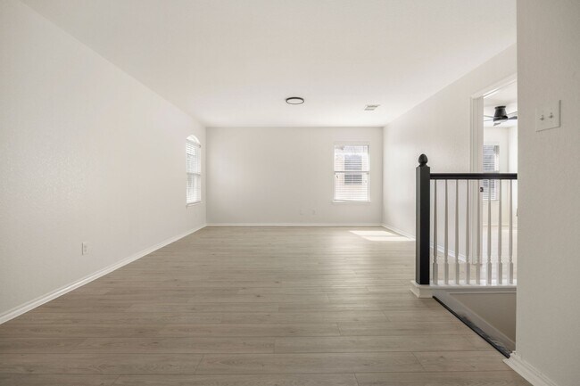 Building Photo - Schertz Dream Rental: Modern Luxury & Space!