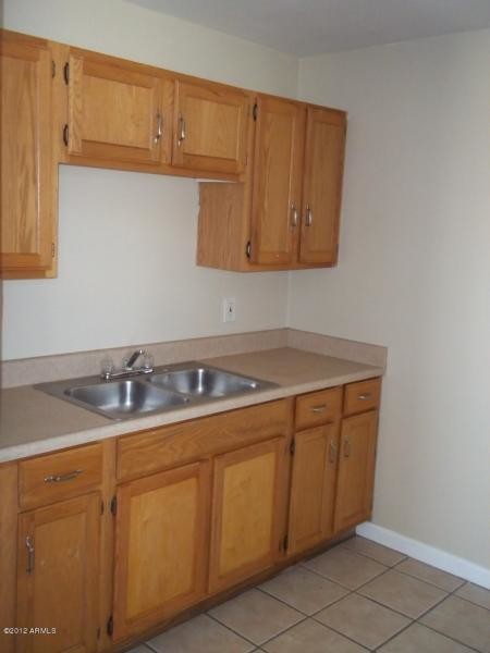 Foto del edificio - 425 N 18th Dr