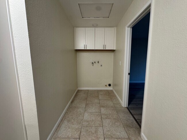 Building Photo - 41749 Marine Dr