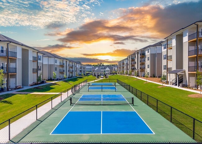 Building Photo - Northbrook Luxury Apartments