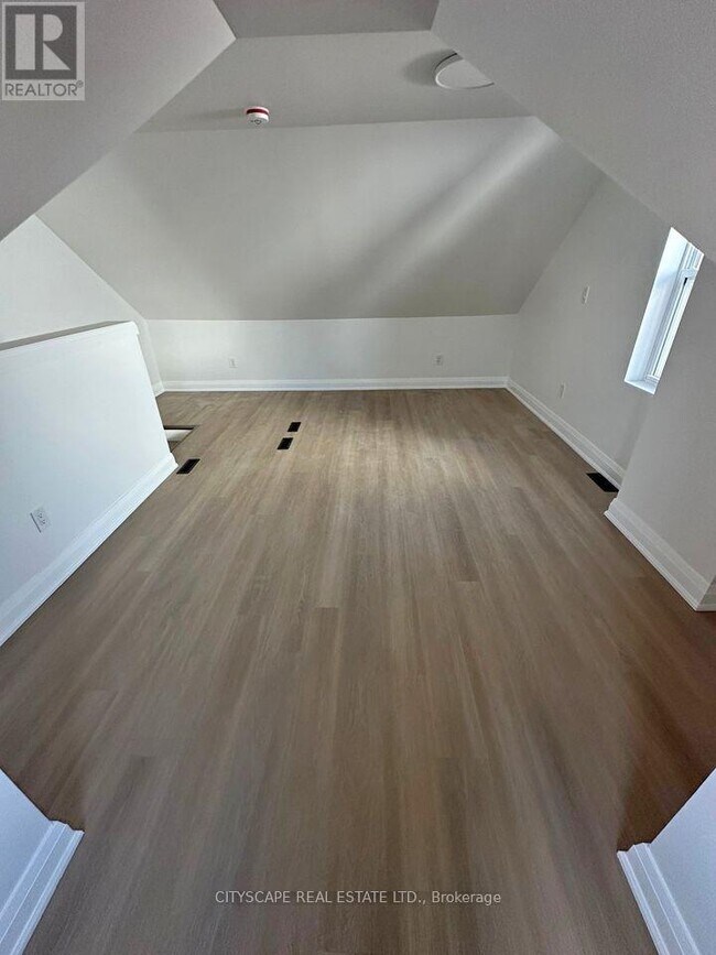 Photo du bâtiment - 106 Miller St