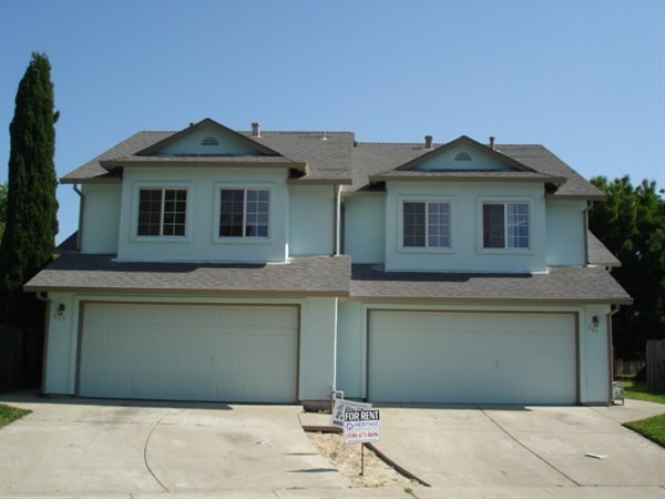 Foto principal - 513 Scirocco Dr