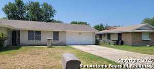 Building Photo - 206 Meadow Path Dr
