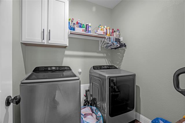 Foto del edificio - 10708 Klondike Ln