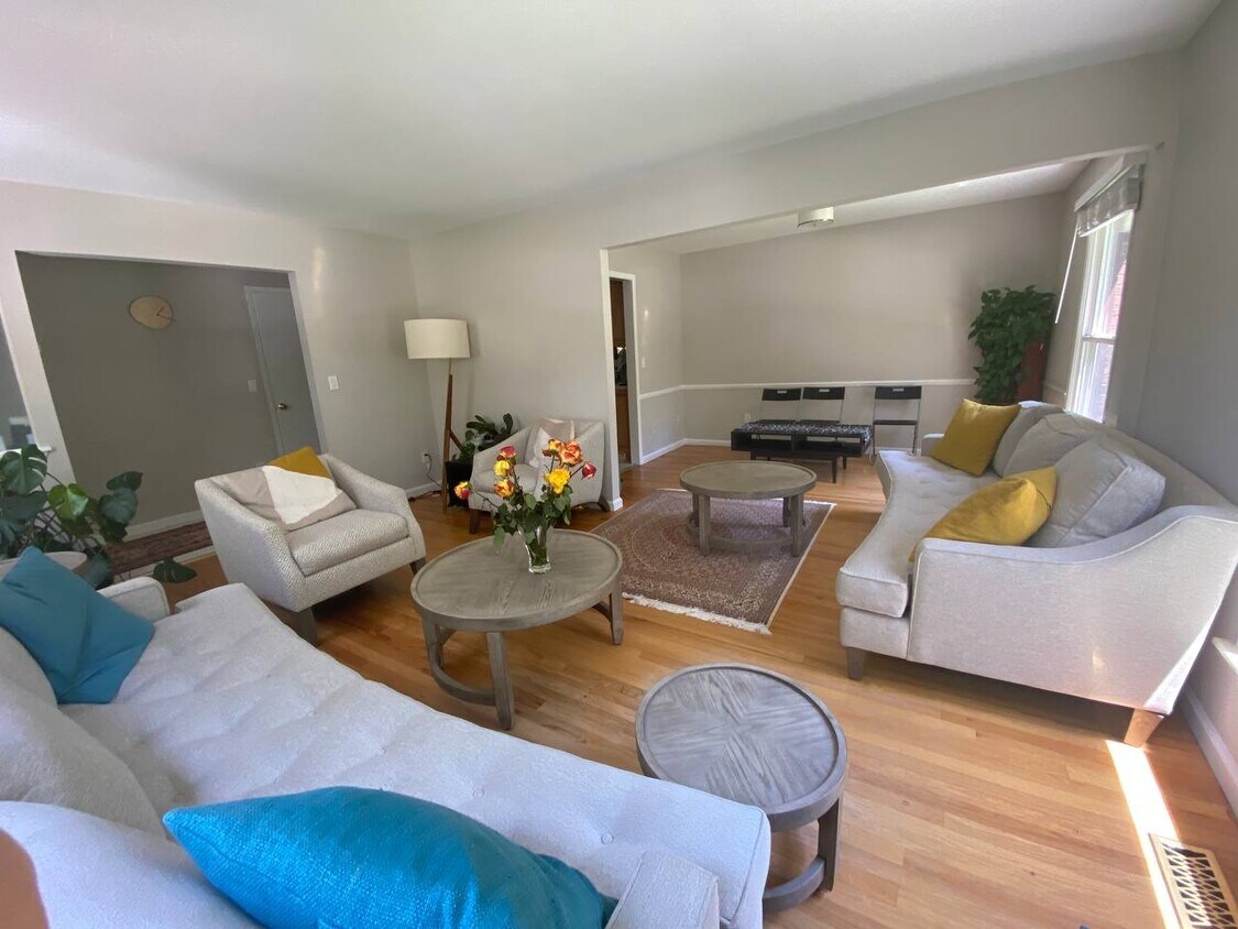 Foto principal - 41696 Elk Rd