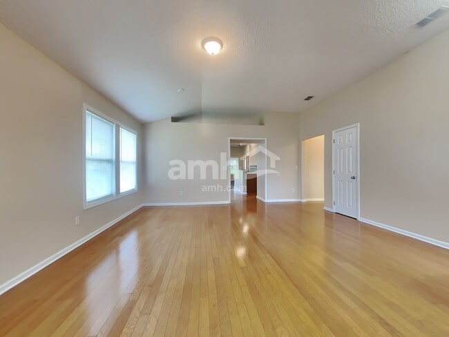Building Photo - 13839 Victoria Lakes Dr