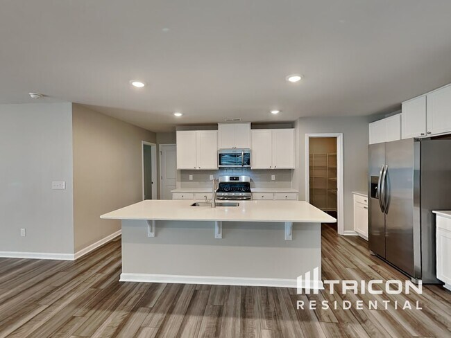 Foto del edificio - 127 Brentwood Dr