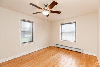 Bedroom - Englewood Village, LLC