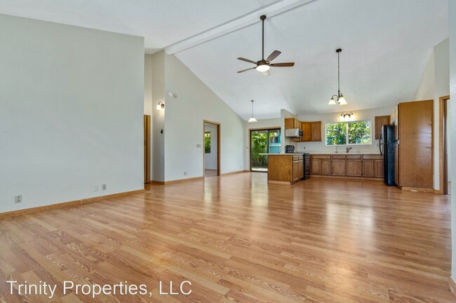 Building Photo - 3 br, 2 bath House - 565 Kaiaulu Loop