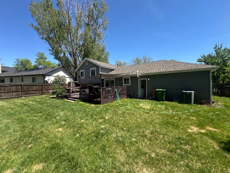 Foto principal - 1519 Yount St
