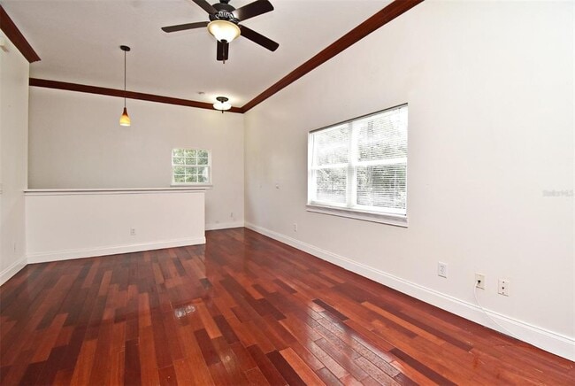 Building Photo - 225 Arnold Ln