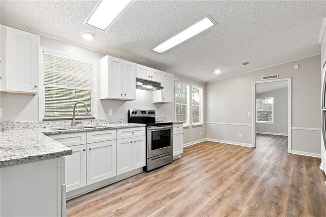 Building Photo - 4980 New Horizon Dr