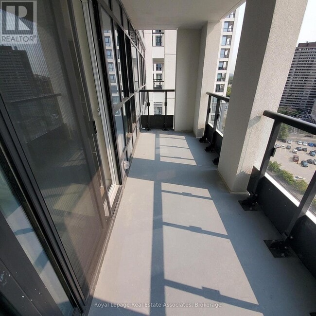 Building Photo - 9 Mabelle Ave