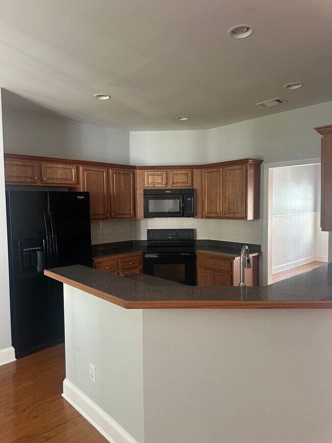 Foto del edificio - Single Family Home in Chestatee!