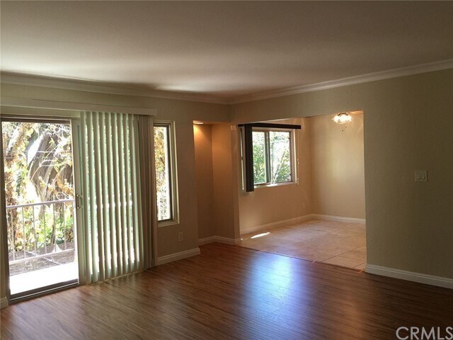 Foto del edificio - 1030 S Walker Ave