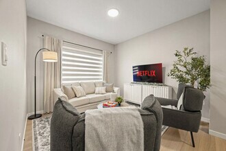 Building Photo - 8664 Edgemont Link NW