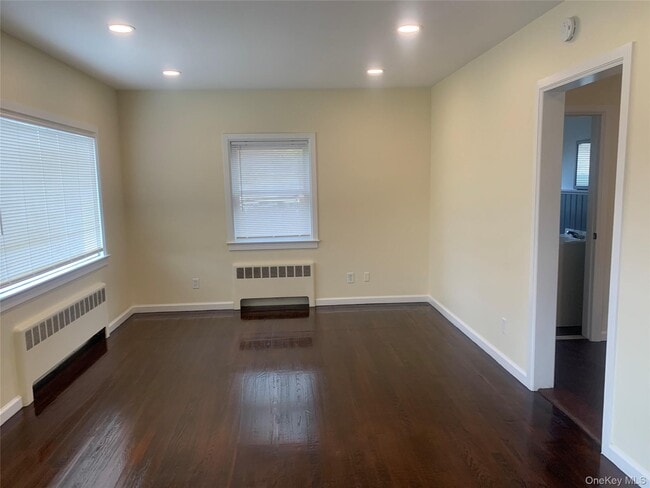 Foto del edificio - 711 N Division St