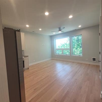 Foto del edificio - 6312 S Rhodes Ave
