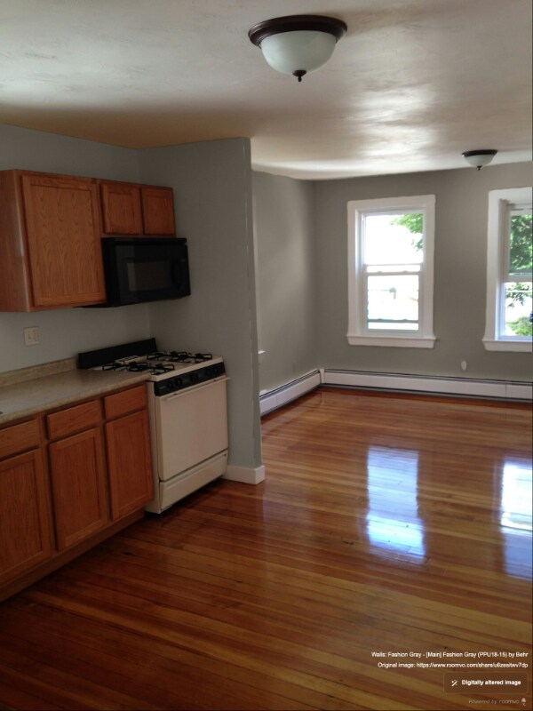 Building Photo - 37 Larch St