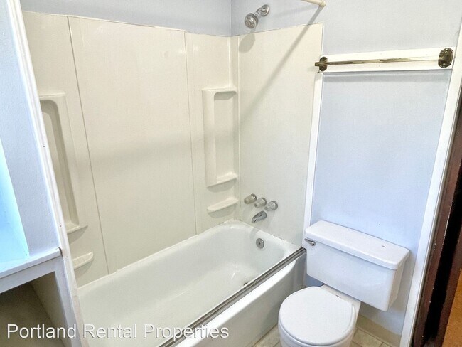 Foto del edificio - 2 br, 1 bath House - 5307 SE 108th Ave.