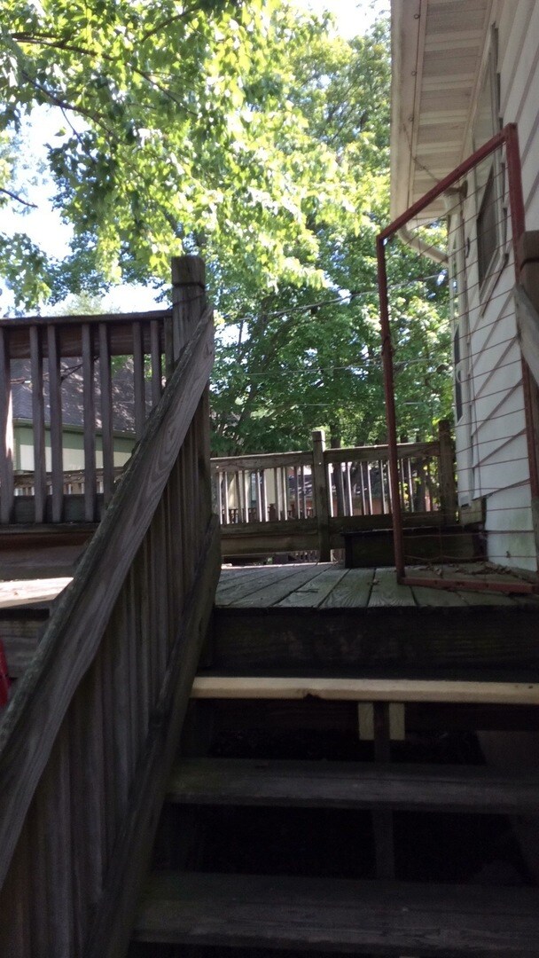 Foto del edificio - Available August 18th, 2026!