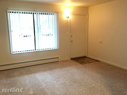 Building Photo - 1 br, 1 bath Apartment - Oak Park Apartments