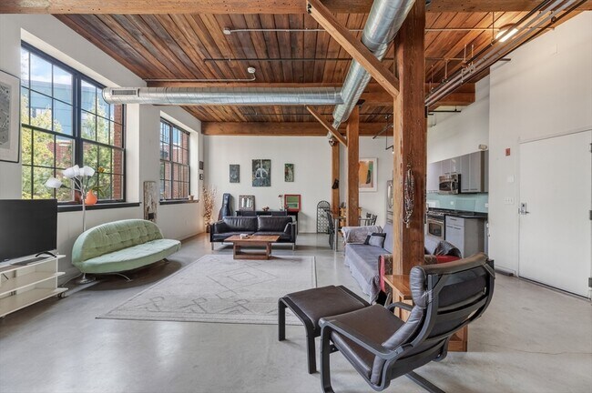 Foto del edificio - 944 Dorchester Ave
