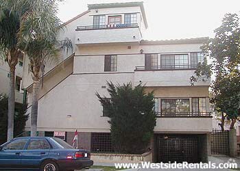 Building Photo - 1609 S Bentley Ave