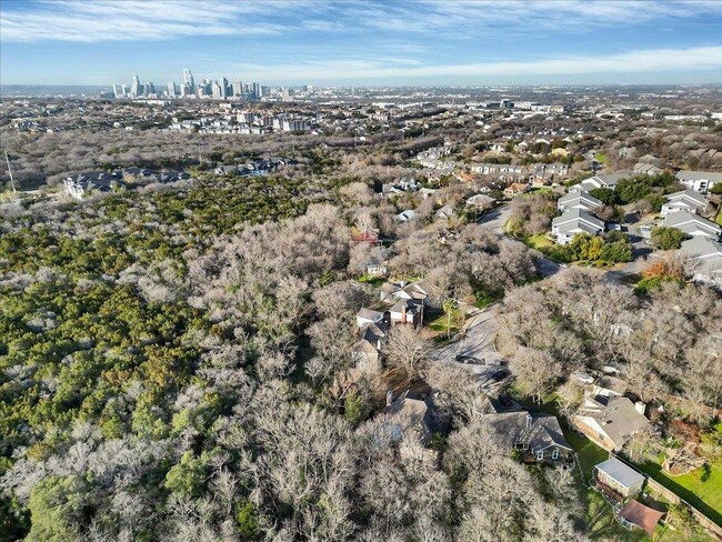 Building Photo - 4600 Rivka Cove
