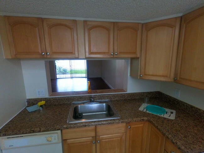 Foto del edificio - 5200 NW 31st Ave