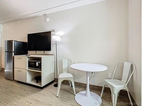 Building Photo - 44199 US-27
