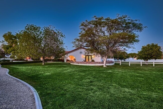 Building Photo - 6400 Dorrell Ln