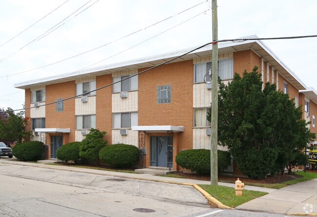 Building Photo - 2200-2204 S 13th Ave