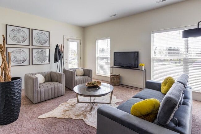 Building Photo - Gateway Lofts