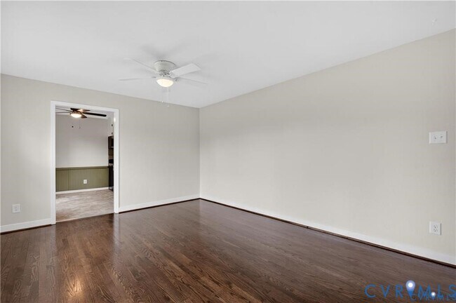 Foto del edificio - 7146 Cold Harbor Rd