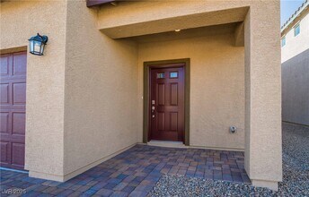 Building Photo - 3823 Corellia Ave