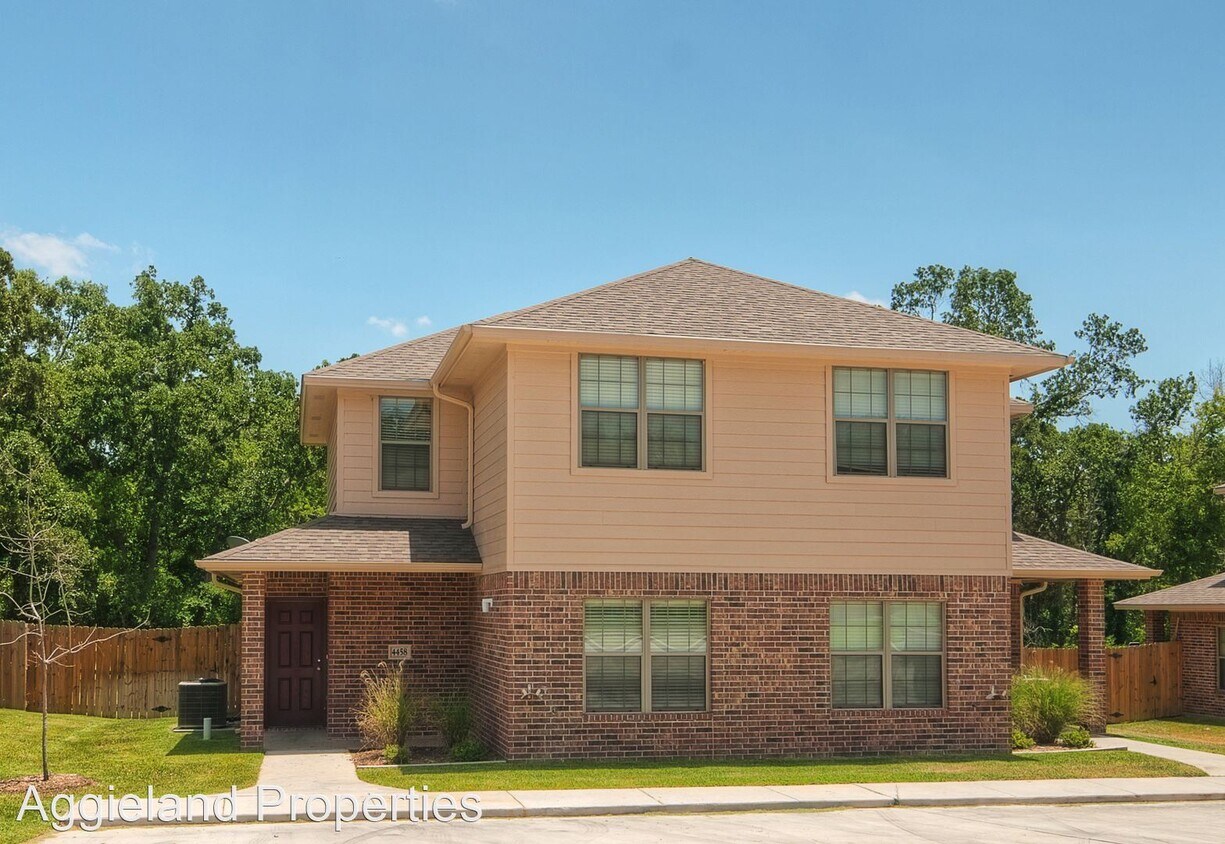 4454 Reveille Rd, College Station, TX 77845 House Rental in College