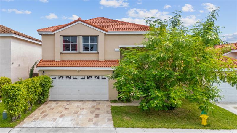 Foto principal - 7359 Cypress Dr