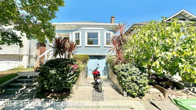 Building Photo - 2 br, 1 bath House - 442 Cavour Street, un...