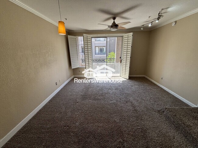 Foto del edificio - 4465 E Paradise Village Pkwy N