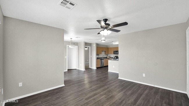 Building Photo - 5611 S 32nd St