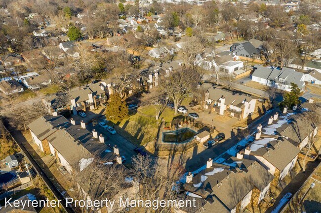 Foto del edificio - 2 br, 2 bath House - 3704 S Madison Ave